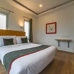 Oyo Townhouse 175 Pure Stays Near Airport Near Chennai International Airport Metro Station